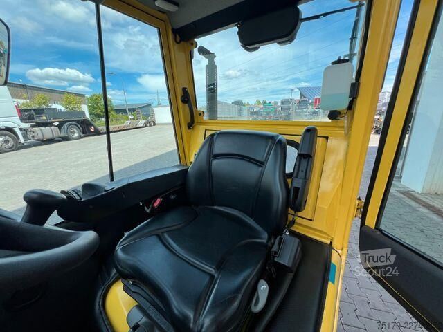 Trukki Hyster H1.6 FT / Verstellgerät / HH: 4.45m / nur 812h