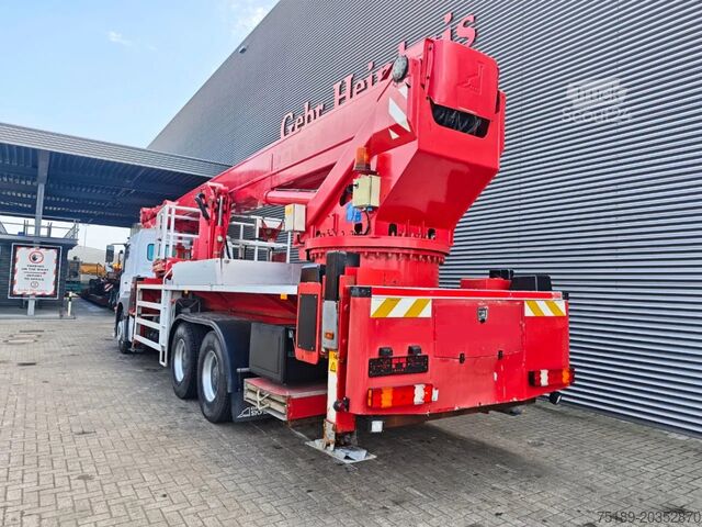 Piattaforma di sollevamento Mercedes-Benz Axor 2632 6x4 Bronto Skylift S52XDT