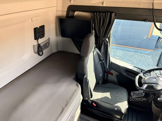 Вантажівка з відкритою платформою SCANIA R500 6x4 Pritsche Retarder TOP!