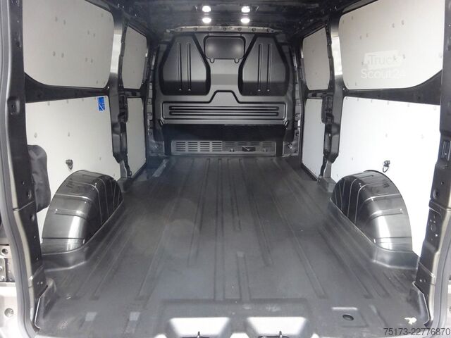 Furgon blaszak FORD Transit Custom Trend L2 AT AHK Stndhz 2xS.Tür