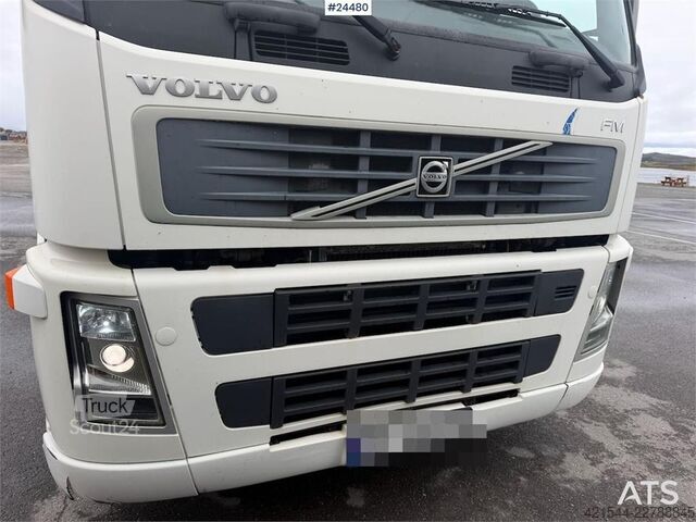куфар Volvo FM 380 box truck with full side opening, tail lift