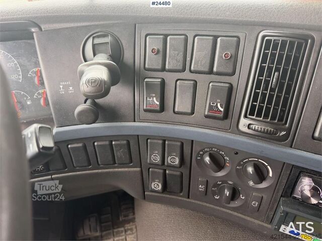 куфар Volvo FM 380 box truck with full side opening, tail lift