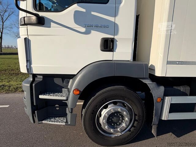 Valise MAN TGM L.2007.46.010