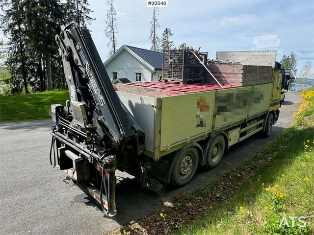 Ремарке на платформата Mercedes-Benz Actros 2543 flatbed truck w/ rear mounted Hiab 14