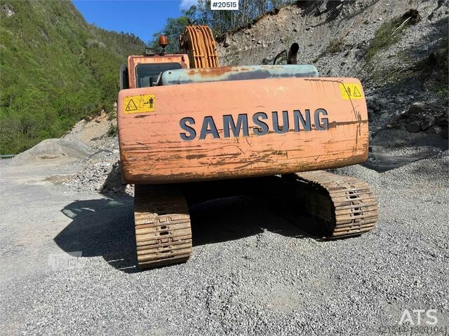 Пълзящ багер Samsung se210 LC3 Excavator w/ toothed bucket. WATCH THE V