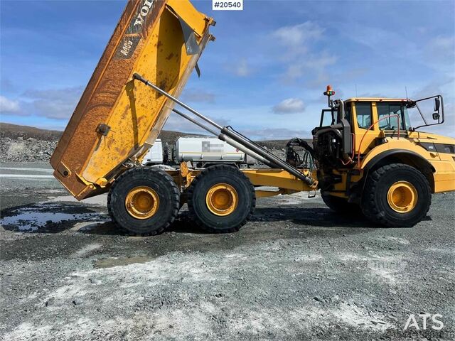 Dumpbil Volvo A40G dump truck 6x6. WATCH VIDEO