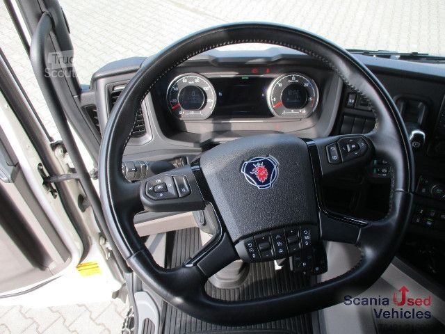 Camion de matières dangereuses Scania R 460 A4x2EB Lowliner