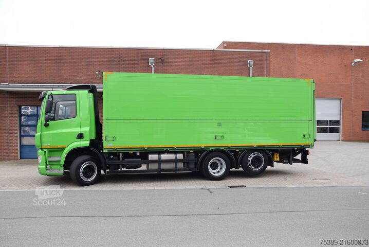 Camion de boissons Daf CF 410 Böse Schwenkwandkoffer 7,10mLBW 2Ton