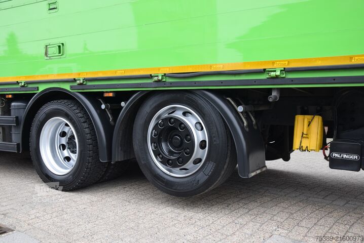 Dzērienu kravas automašīna Daf CF 410 Böse Schwenkwandkoffer 7,10mLBW 2Ton