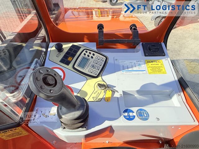 Stivuitor cu patru direcții Hubtex DQ45G DUPLEX 5000 FORK-POSITIONER CABIN