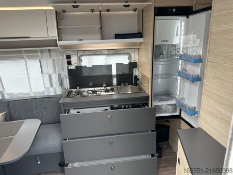 Karavan Fendt Apero 515 SG IC-Blackline Sondermodell 2026