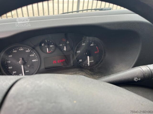 Pick-up van IVECO DAILY  35C12 BTor 2.3 HPT PM-RG Cabinato