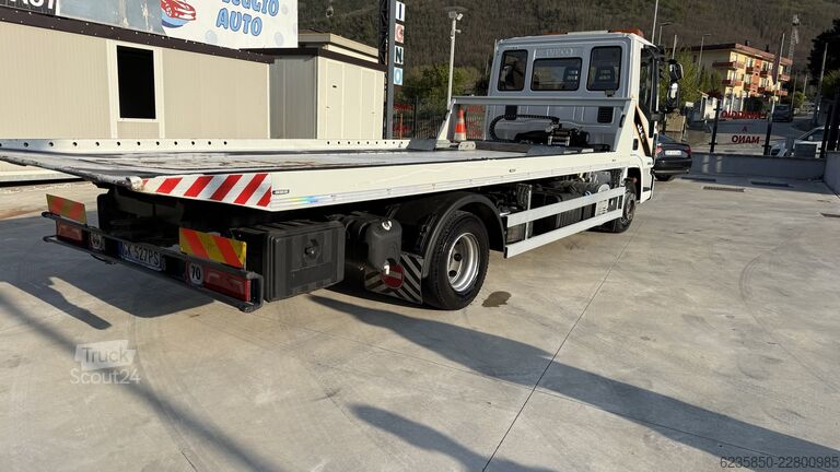 камион с кука за контейнери Iveco eurocargo eurocargo 120 el 18 carroattrezzi