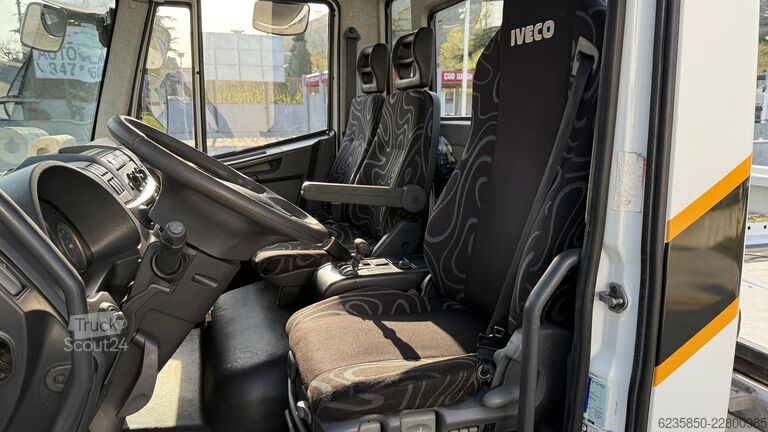 камион с кука за контейнери Iveco eurocargo eurocargo 120 el 18 carroattrezzi