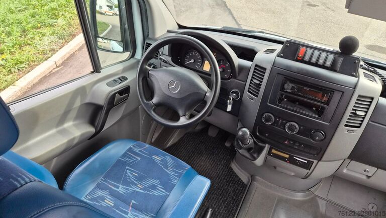 Mikroautobuss MERCEDES-BENZ Sprinter 516, Daily, Crafter
