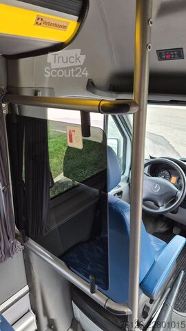 Mikroautobuss MERCEDES-BENZ Sprinter 516, Daily, Crafter