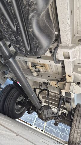 Furgoneta de caja alta MERCEDES-BENZ Sprinter III Kasten  519 CDI RWD 4x 4 Allrad