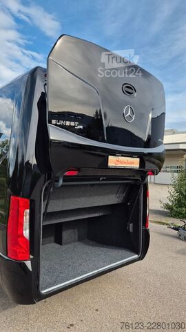 Minibus MERCEDES-BENZ 519 Sunset S 4 Ferqui Lagerfahrzeug Stock
