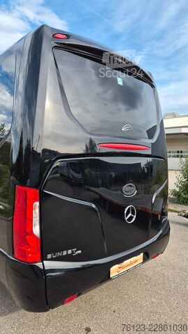Minibus MERCEDES-BENZ 519 Sunset S 4 Ferqui Lagerfahrzeug Stock