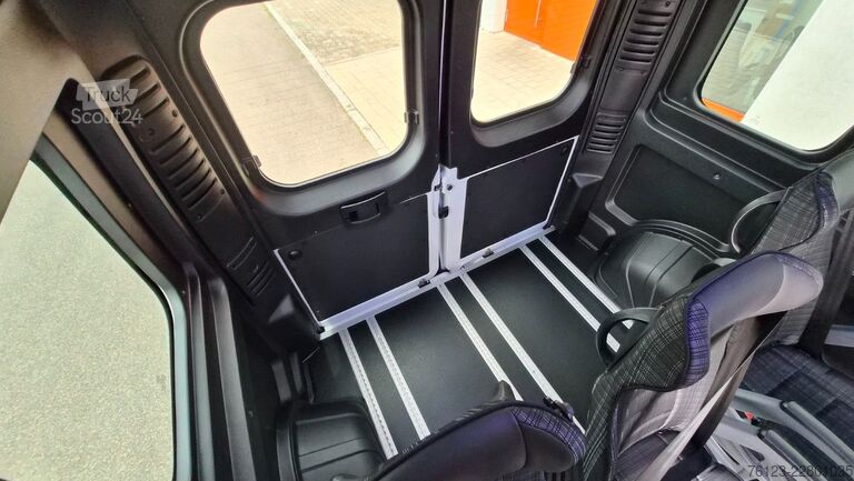 Minibus FIAT Fiat Ducato 9 Sitzer Systemboden Rolli Stock