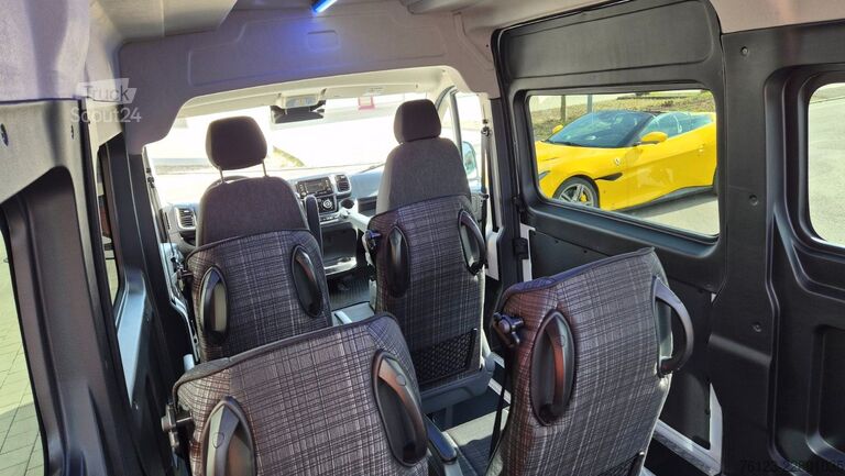 Minibus FIAT Fiat Ducato 9 Sitzer Systemboden Rolli Stock