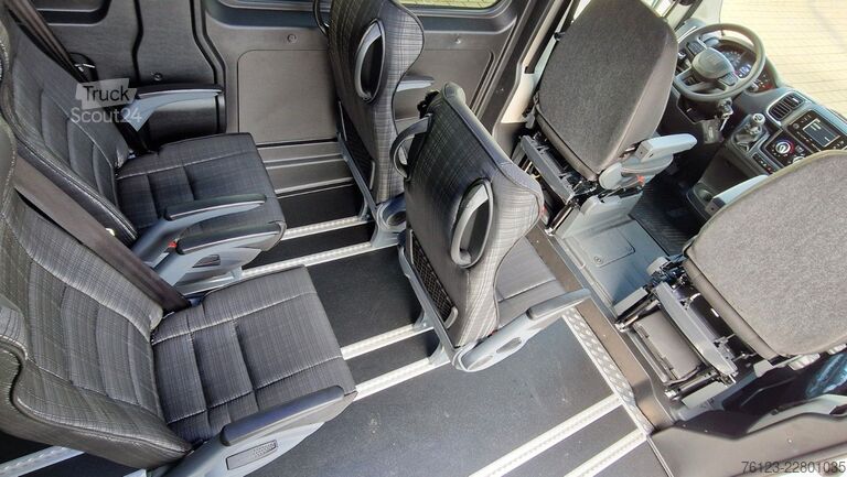 Minibus FIAT Fiat Ducato 9 Sitzer Systemboden Rolli Stock