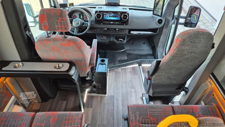 Minibus MERCEDES-BENZ 30 Sitzer Schul- Transferbus 519 Lagerfahrzeug