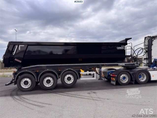 Avfallsbil Carnehl Tippsemi. Well equipped.