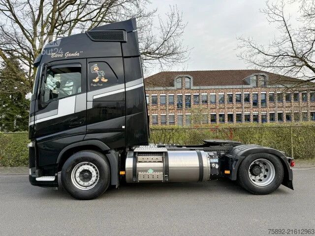 Standard-SZM Volvo FH 420 Globetrotter / Euro 6d/ Diesel + LNG GAS