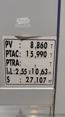 Slēgta autovedēja piekabe Renault T 440