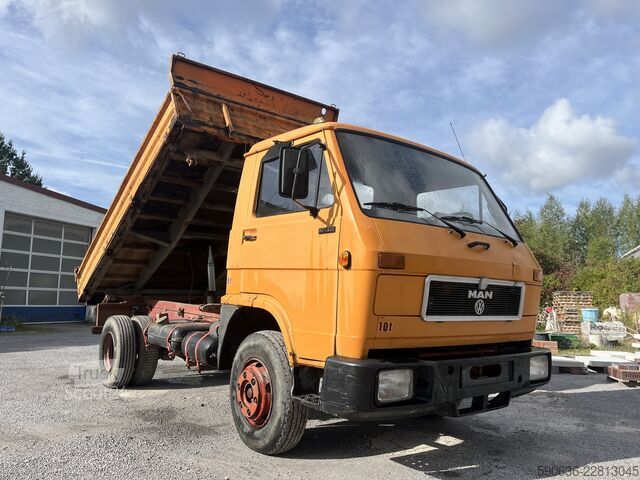 Tresidig tippbil MAN 0.150, Blatt/Blatt, Meiller, 6 Zylinder