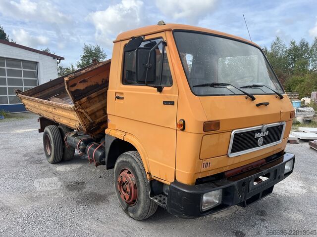 Tresidig tippbil MAN 0.150, Blatt/Blatt, Meiller, 6 Zylinder