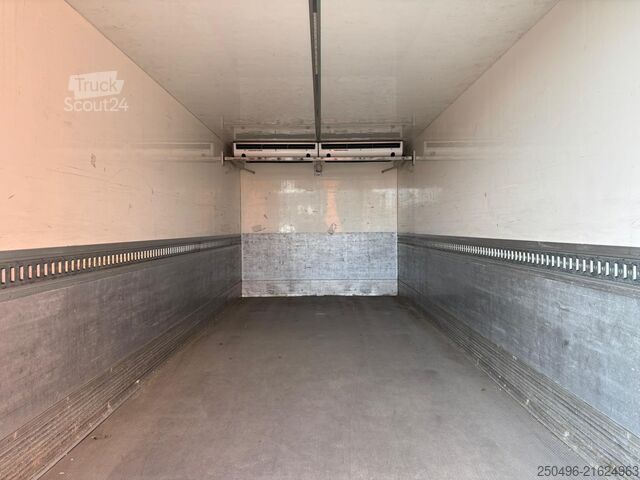 Refrigerated/freezer transport Mercedes-Benz Antos 1830 4x2 THERMOKING UT1200 / BOX L=6645 mm