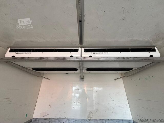 Refrigerated/freezer transport Mercedes-Benz Antos 1830 4x2 THERMOKING UT1200 / BOX L=6645 mm