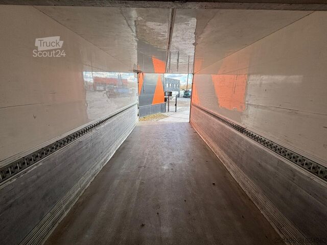 Refrigerated/freezer transport Mercedes-Benz Antos 1830 4x2 THERMOKING UT1200 / BOX L=6645 mm