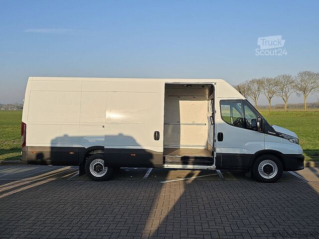Bestelauto IVECO DAILY 35S16 L4H2 Navi Camera AC!