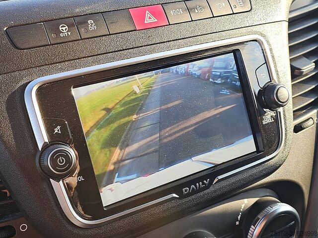 Camioneta familiar de techo alto IVECO DAILY 35S16 L4H2 Navi Camera AC!