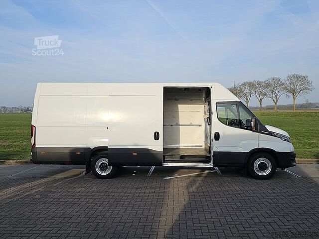 Bestelauto IVECO DAILY 35S16 L4H2 Navi Camera AC!