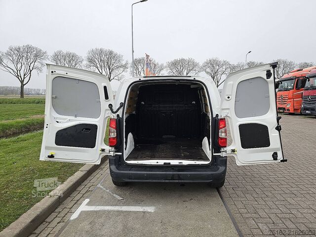 Mala OPEL COMBO 1.5 D