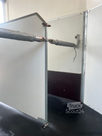 Rimorchio per trasporto cavalli BÖCKMANN DUETT 2 Pferdeanhänger 2t. Holz/Poly