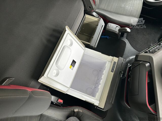 Standard tractor Volvo FH 500 Globetrotter XL / 957 dkm / Tacho V2 / N...