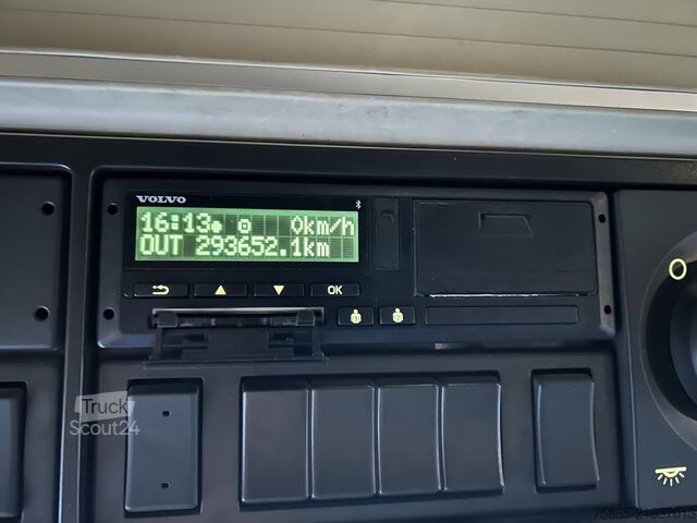 Standard tractor Volvo FH 500 Globetrotter XL / Tacho V2 / Stand Klima...