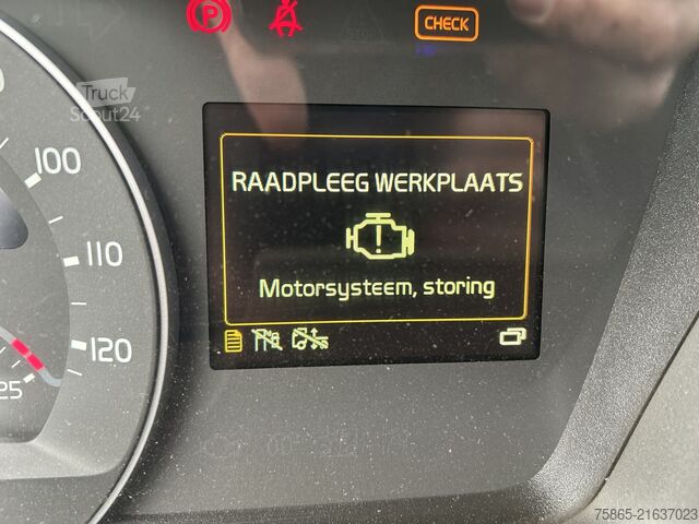 Standard tractor Volvo FH 460 Globetrotter / Dynamic Steering / 2 Tank...