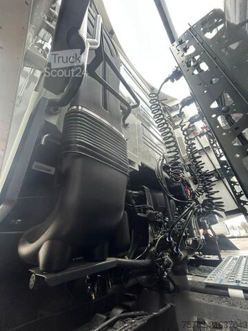 Standard-SZM Renault T520 4x2 - NEW - Retarder - 2x tank -