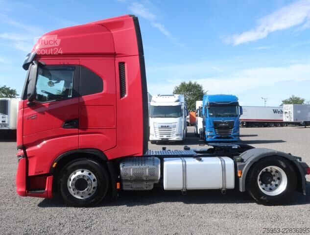 Standard SZM Iveco S-Way 460 Intrader Kompressor Standklima