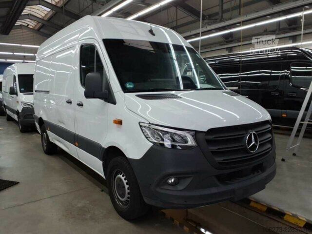 Ван Mercedes-Benz Sprinter 317 CDI,L2H2,Automatik,Kamera,Navi