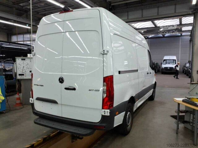 Ван Mercedes-Benz Sprinter 317 CDI,L2H2,Automatik,Kamera,Navi