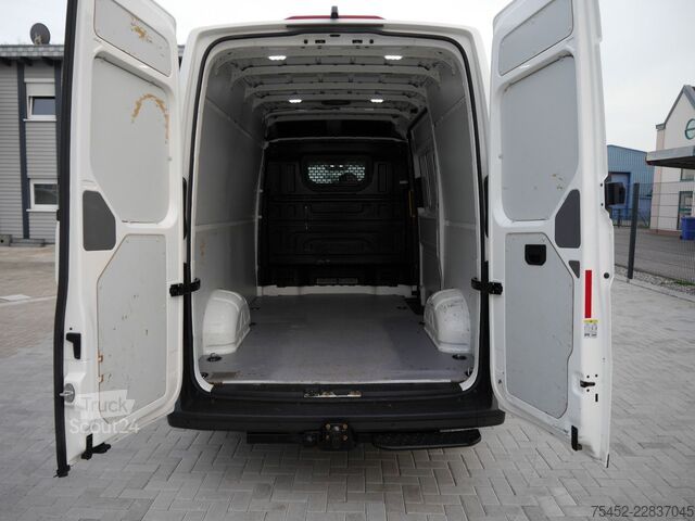 Фургон з високим дахом MAN TGE 3.140 L2H2 AHK-3000kg/Automatic