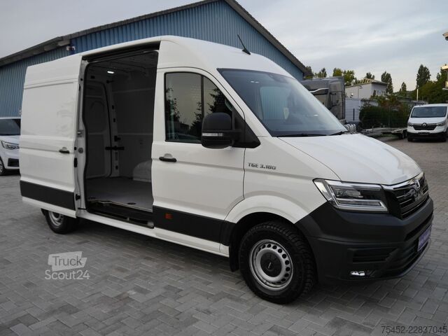 Фургон з високим дахом MAN TGE 3.140 L2H2 AHK-3000kg/Automatic