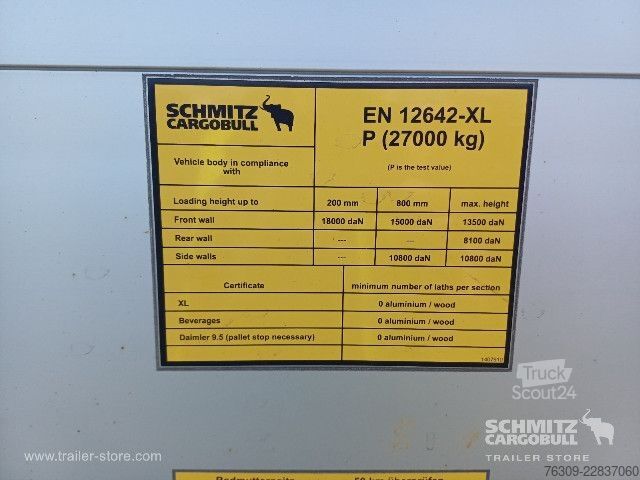 Naczepa otwarta z plandeką Schmitz Cargobull Curtainsider Mega Getränke